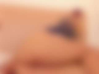 Live cam show with Isa-perez - Drinking on Latina Girls