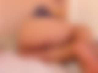 Live cam show with Isa-perez - Bedroom Teen (18+) on xfollow cams