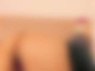 Live cam show with Isa-perez - Ass Bouncing on Camsoda