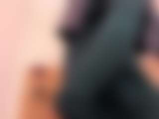 Live cam show with Isa-perez - Spank on livesuperchat.net