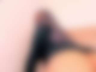 Live cam show with Isa-perez - Skinny Teen (18+) on Camsoda