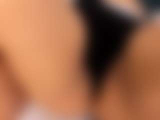Live cam show with Isa-perez - Drinking on Camming Site
