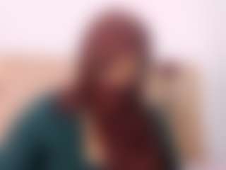 Live cam show with Isa-perez - Latina MILF on CamwithHer | colombia