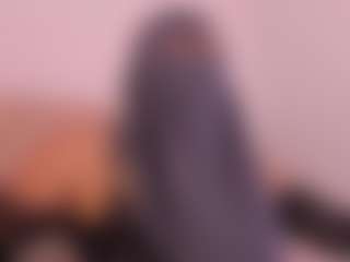 Isa-perez MILF webcam performer live streaming