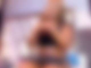 Live cam show with lola-hornei - Ebony on StripNow | colombia