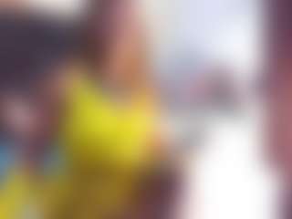 Live cam show with lola-hornei - Handjob on Soda Cam