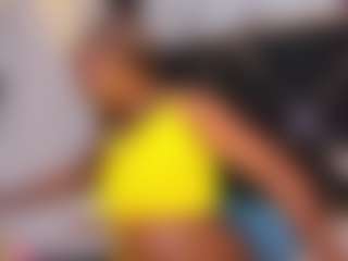 Live cam show with lola-hornei - BBW on Soda Cam