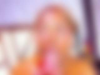 Live cam show with lola-hornei - Shaved Pussy on Uber Horny