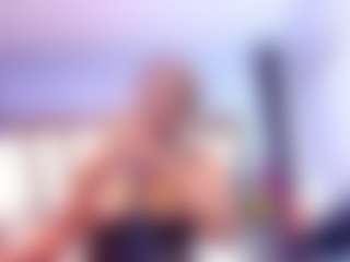 Live cam show with lola-hornei - Striptease on Milf Play
