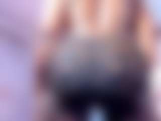 Live cam show with lola-hornei - Black Toys on Camversity