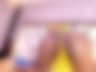 Live cam show with lola-hornei - Ebony on madthumbs | colombia