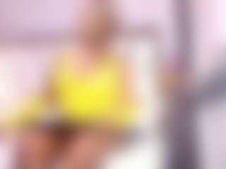 Live cam show with lola-hornei - Thick on Camsoda