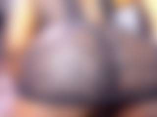 Live cam show with lola-hornei - Handjob on Camsoda