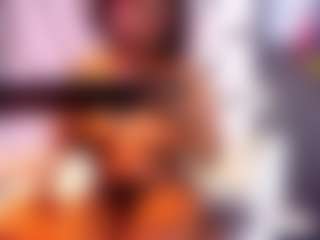Live cam show with lola-hornei - Ebony Small Tits on CamwithHer