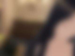 Live cam show with lusymonroe24 - Butt Plug on Dolls Live
