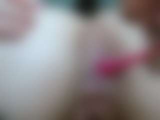 Live cam show with lusymonroe24 - Butt Plug on xblisslive.com
