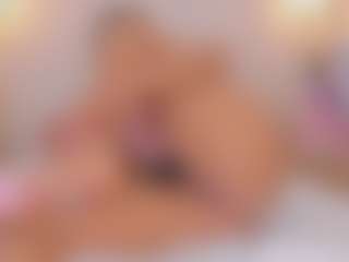 Live cam show with Alexa-millers - Brown Eyes Ebony on eurowanks.com