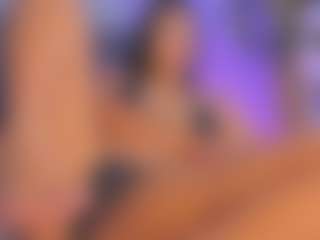 Live cam show with Alexa-millers - Ebony Petite on madthumbs