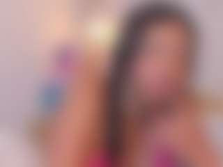 Live cam show with Alexa-millers - Ebony Petite on Camsoda