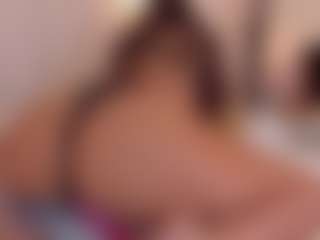 Live cam show with Alexa-millers - Black Petite on crypto-cams