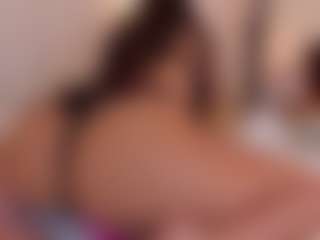 Live cam show with Alexa-millers - Black Petite on Camsoda