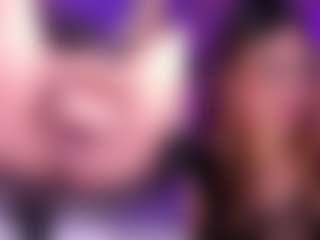 Live cam show with Luna - Facial Piercings on Milfs Live