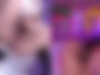Luna's Live Sex Cam Show