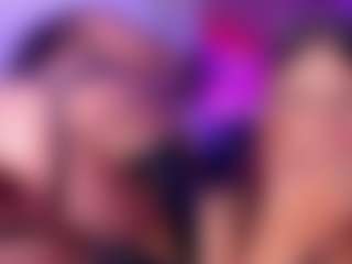 Luna's Live Sex Cam Show