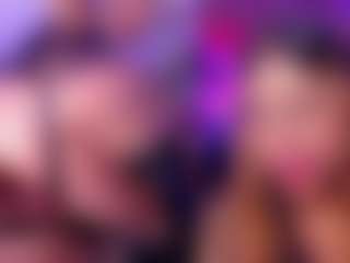 Luna's Live Sex Cam Show