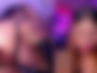 Live cam show with Luna - Camel Toe on TottyGirls