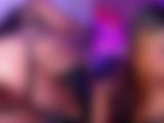 Live cam show with Luna - Fuck Machine on dropp.cam