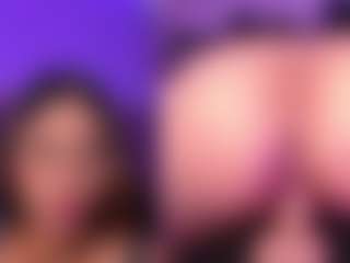 Luna's Live Sex Cam Show
