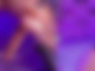 Luna's Live Sex Cam Show