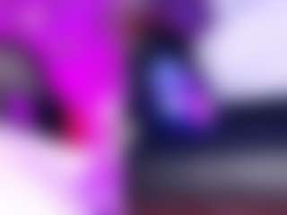 Luna's Live Sex Cam Show