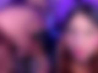 Live cam show with Luna - Small Tits on luckytryst.com