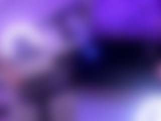 Live cam show with Luna - Facial Piercings on madthumbs