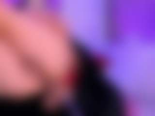 Luna's Live Sex Cam Show