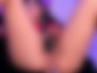Luna's Live Sex Cam Show