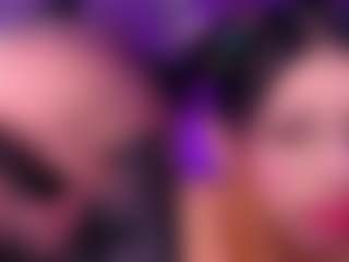 Live cam show with Luna - HD Brown Hair on Camsoda