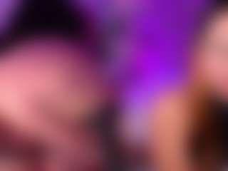 Live cam show with Luna - Fuck Machine on Camsoda