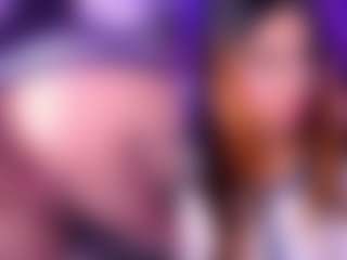 Live cam show with Luna - Fetish on TeamSkeetLive