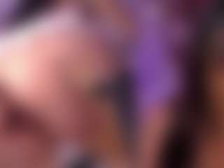 Live cam show with LunaAridi - Butt Plug on Camsoda