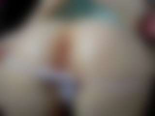 Live cam show with Sofia - Teen (18+) on CamwithHer