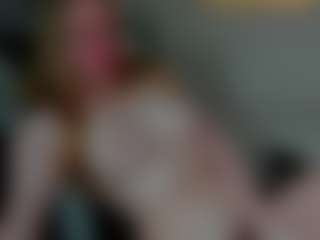 Live cam show with Sofia - Bedroom on liverealitysex.com