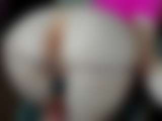 Live cam show with Sofia - Thin on Chatstar