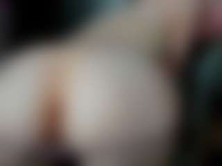 Live cam show with Sofia - Blonde Hair Teen (18+) on LiveSexCams6
