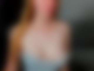 Live cam show with Sofia - Thin on Camming Site