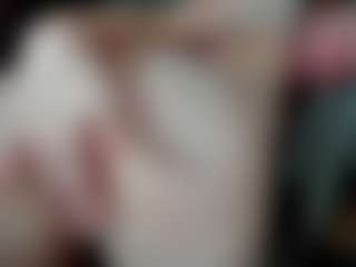 Live cam show with Sofia - Blonde Hair Amateur on xplaylive.com