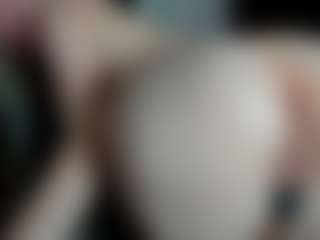 Live cam show with Sofia - Blue Eyes on madthumbs