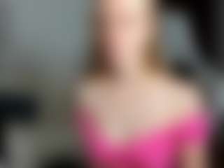 Live cam show with Sofia - Skinny on Camsoda